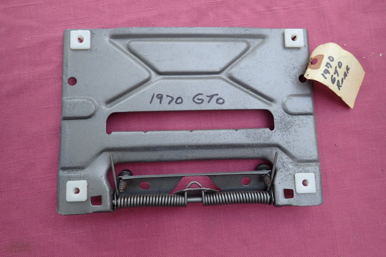1970-72 Pontiac GTO, LeMans rear license plate bracket assembly, nice