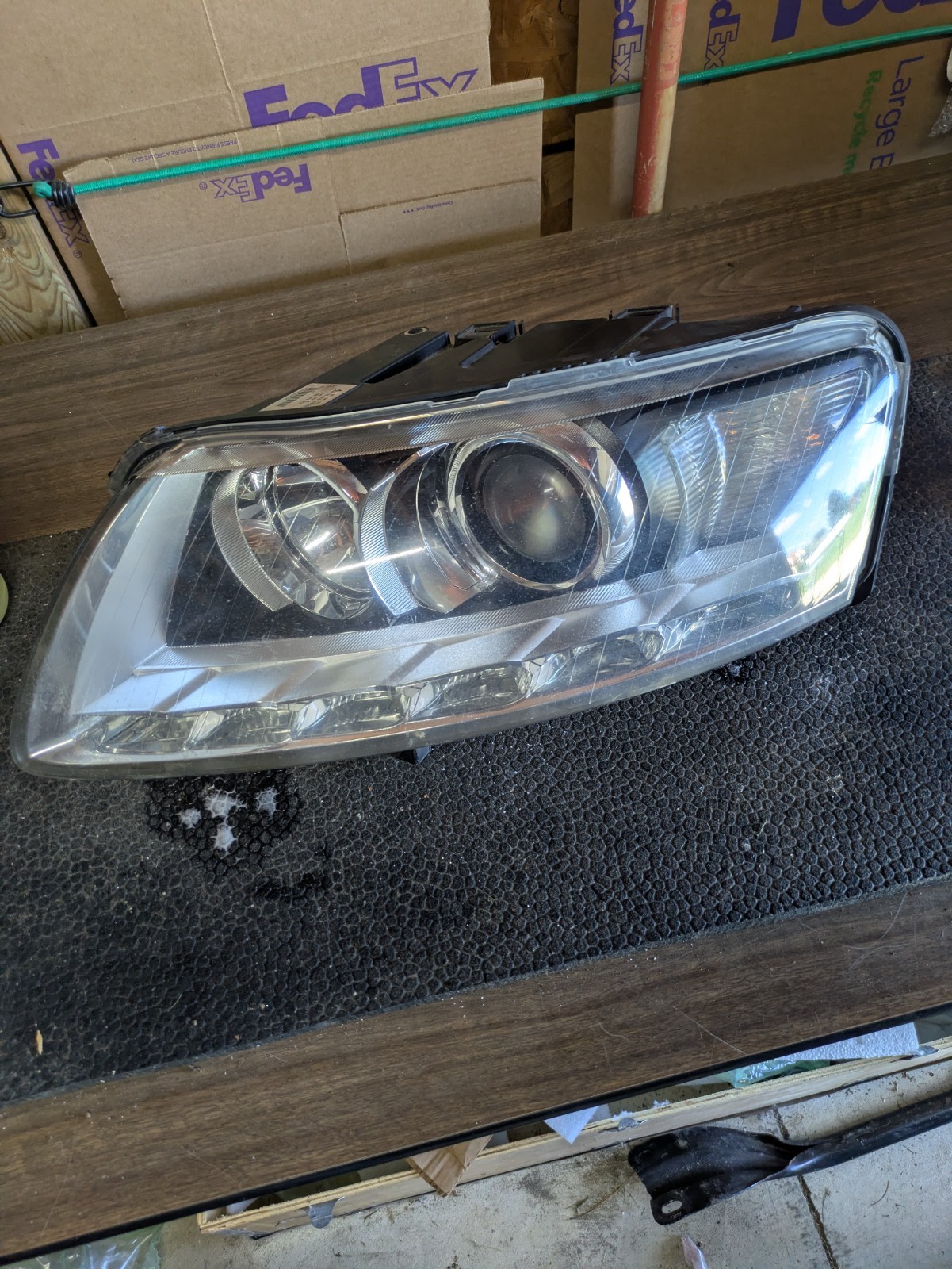 2009-2011 Audi A6 Adaptive Xenon Headlight OEM 2009-2011 Audi A6 Adaptive Xenon Headlight OEM