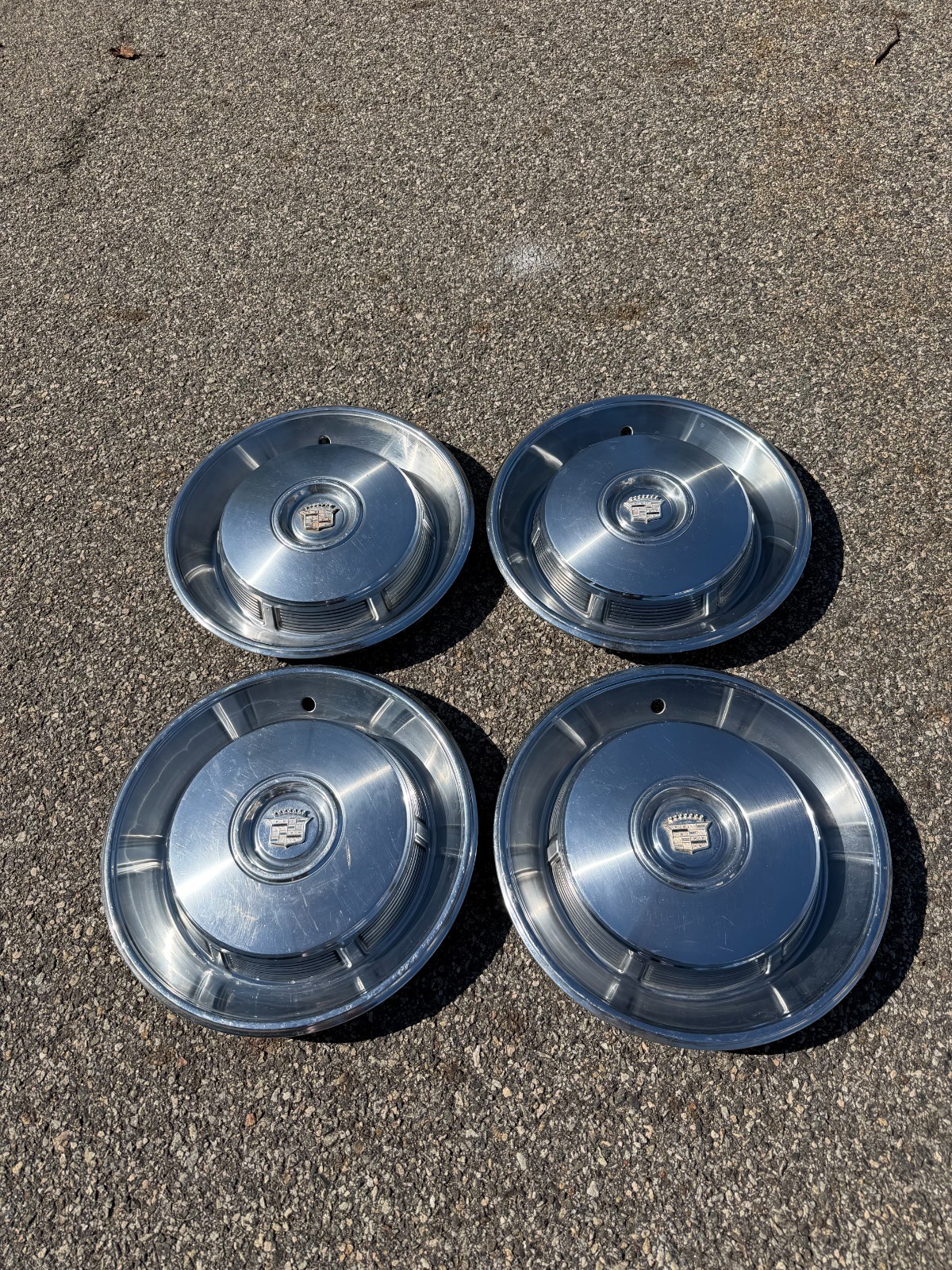 Genuine 1966 1967 Cadillac 15 inch hubcaps wheel covers Genuine 1966 1967 Cadillac 15 inch hubcaps wheel covers
