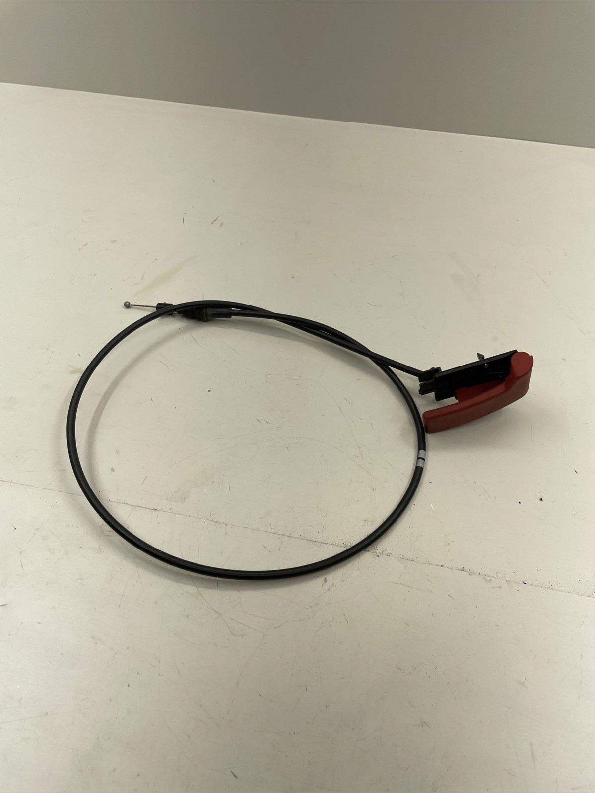2013-2016 MERCEDES GL450 X166 HOOD BONNET LOCK LATCH OPEN RELEASE A1668800059 2013-2016 MERCEDES GL450 X166 HOOD BONNET LOCK LATCH OPEN RELEASE A1668800059