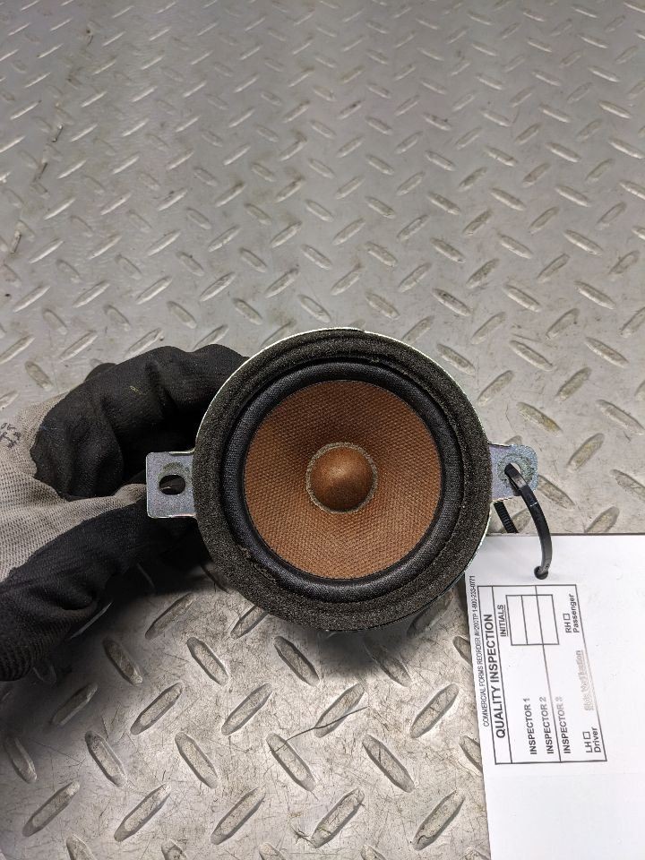 2010-2015 Chevrolet Camaro Speaker 92199590 OEM  1192545