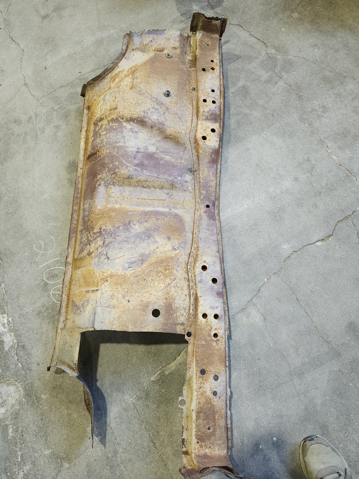 1959,1960 chevrolet chevy Rear Floor Brace Under Seat Pan, Repair Panel, impala 1959,1960 chevrolet chevy Rear Floor Brace Under Seat Pan, Repair Panel, impala