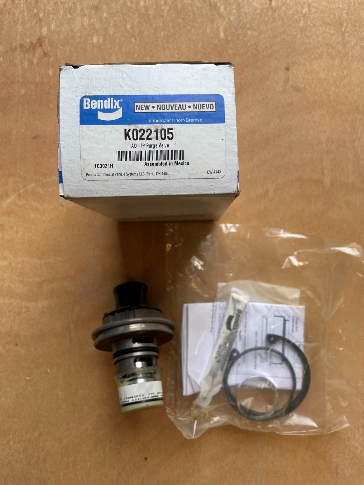 BENDIX AD-IP & AD-IS R PURGE VALVE ASSEMBLY KIT ~ K022105  OEM BRAND NEW GENUINE