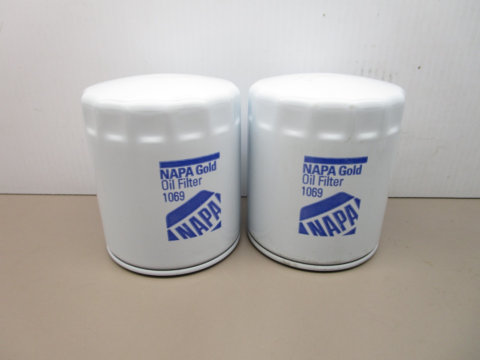 x2  Napa Gold  1069  Engine Oil Filter