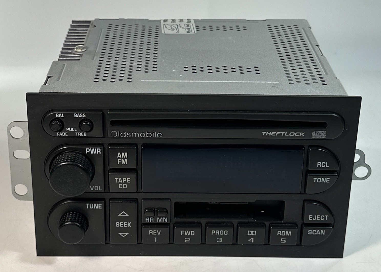 Chevy Oldsmobile CD Cassette Radio OEM Factory Original GM Delicious 09366523