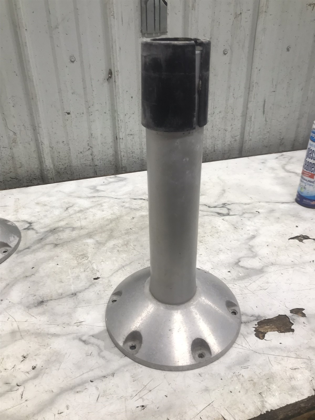 93 Pro-Line Sportsman Boat Springfield Marine aluminum table post pole pedestal