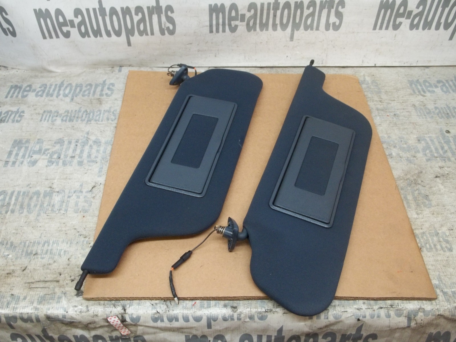 85-89 Cadillac Deville Fleetwood FWD Set of Left & Right Sun Visor Vanity Mirror