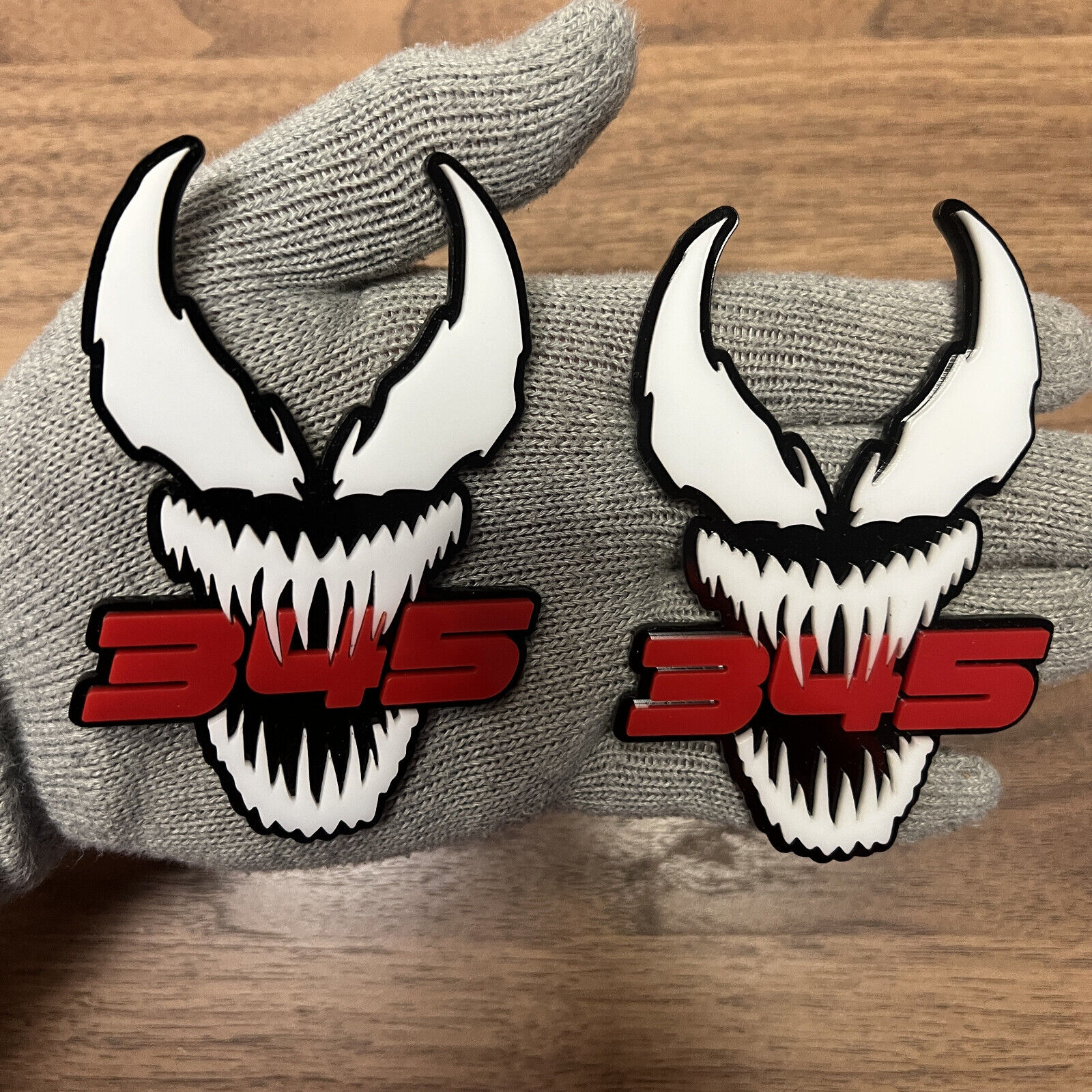 Venomous V2 Badges Emblem Deadly Bite, (2) BADGES, Fender Venom, Angry