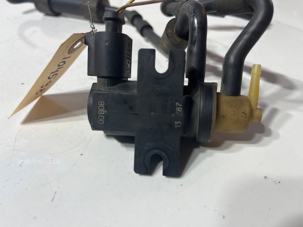 Turbo Control Solenoid Valve Boost for VW Beetle Jetta Golf Passat 1K0906627A Turbo Control Solenoid Valve Boost for VW Beetle Jetta Golf Passat 1K0906627A