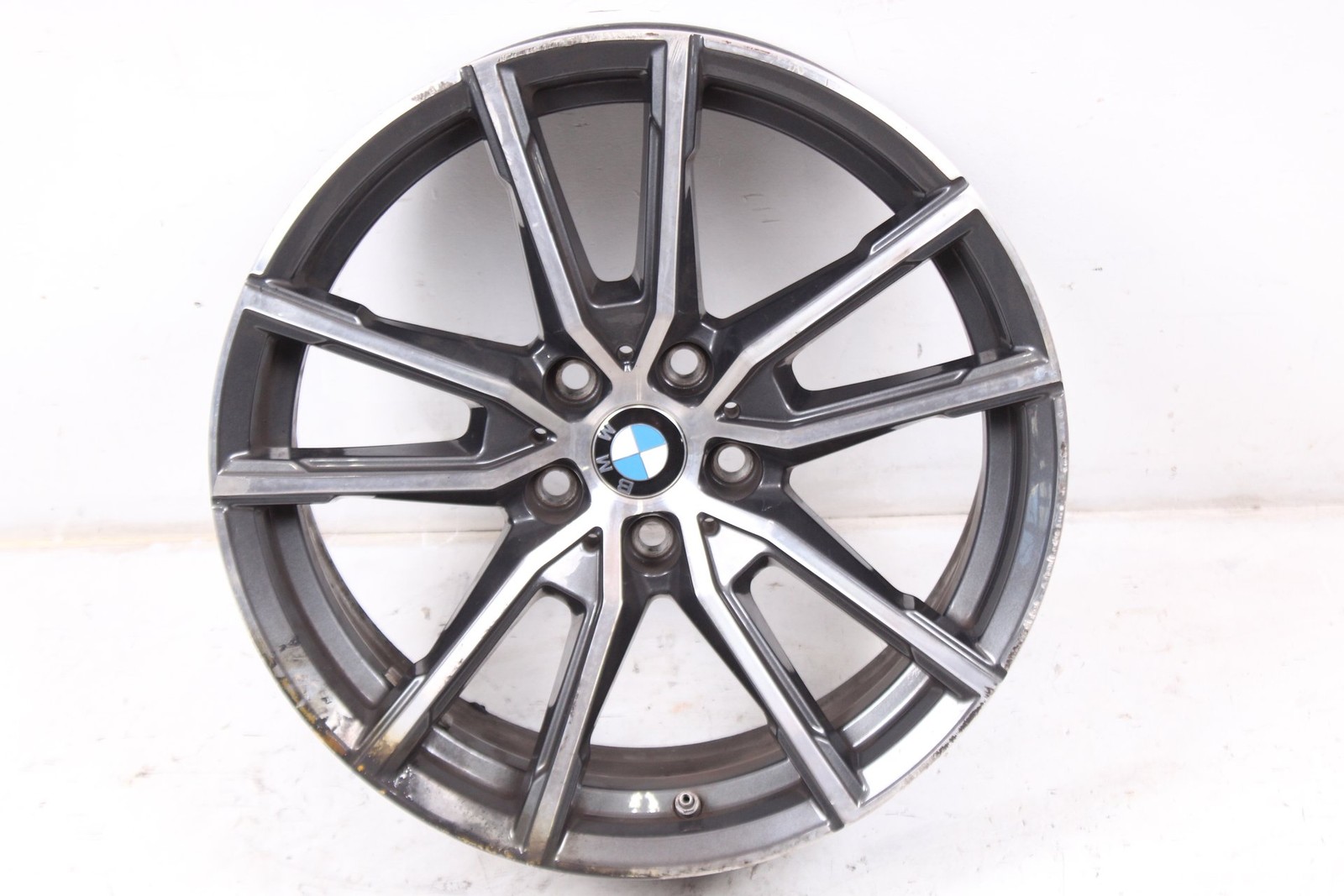 2018-2026 BMW 330i G20 Sedan 18 Inch Wheel 18x7.5\
