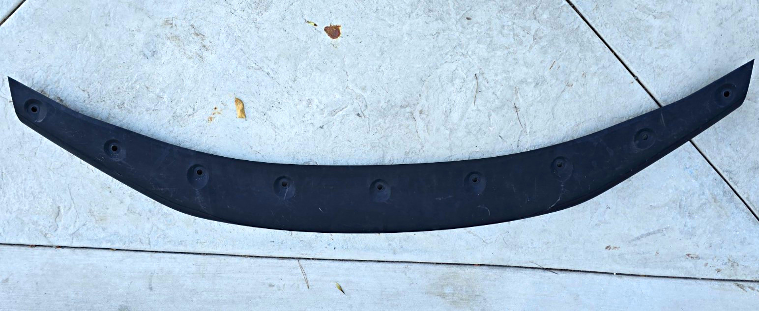 2021-2025 Porsche 911 992 GT3 OEM Front Bumper Lower Spoiler Lip 9GT807110A 2021-2025 Porsche 911 992 GT3 OEM Front Bumper Lower Spoiler Lip 9GT807110A