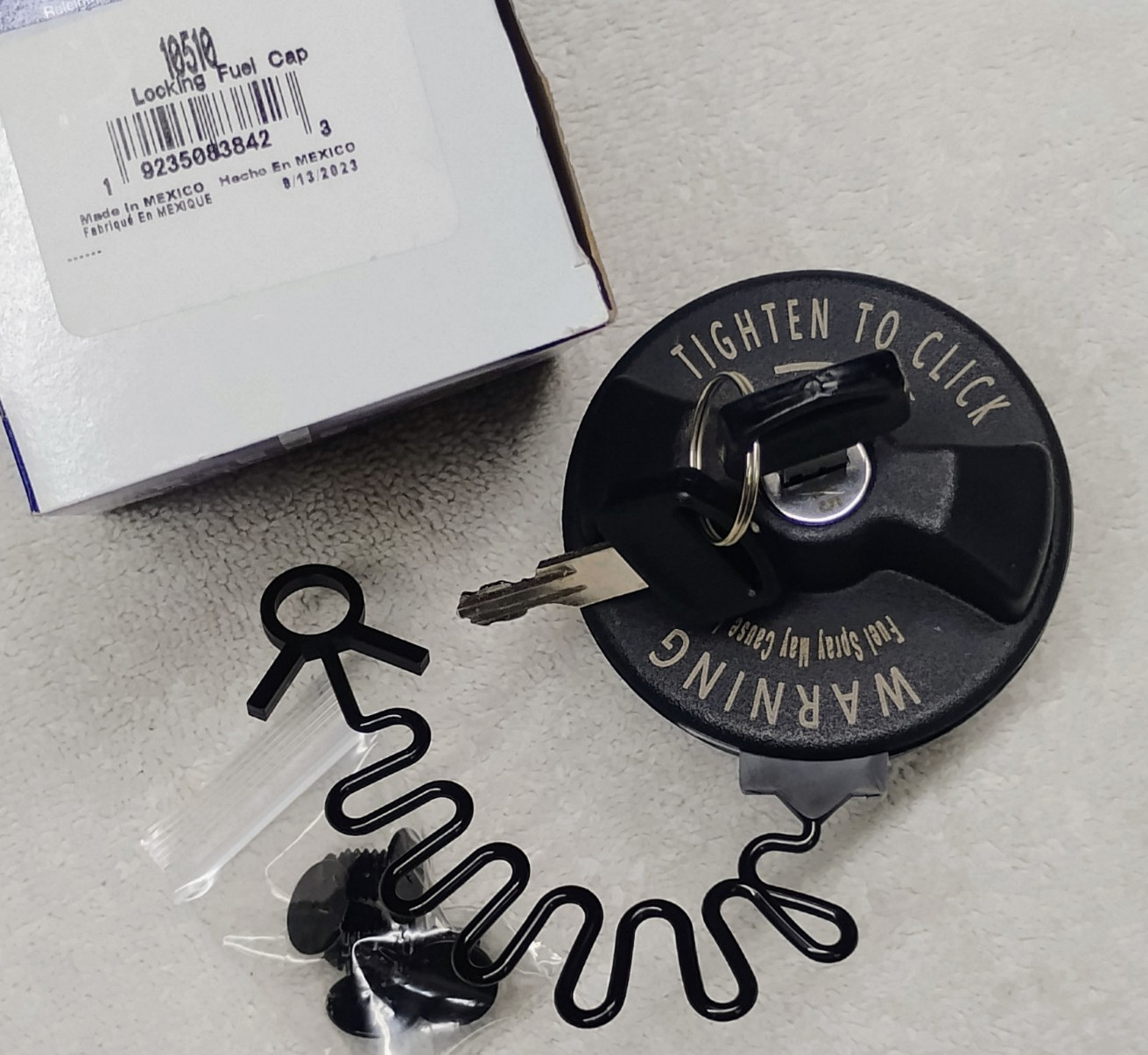 NEW Locking Fuel Cap with 2 Keys Gas Tank Cap STANT 10510 10510 MGC602 NEW Locking Fuel Cap with 2 Keys Gas Tank Cap STANT 10510 10510 MGC602