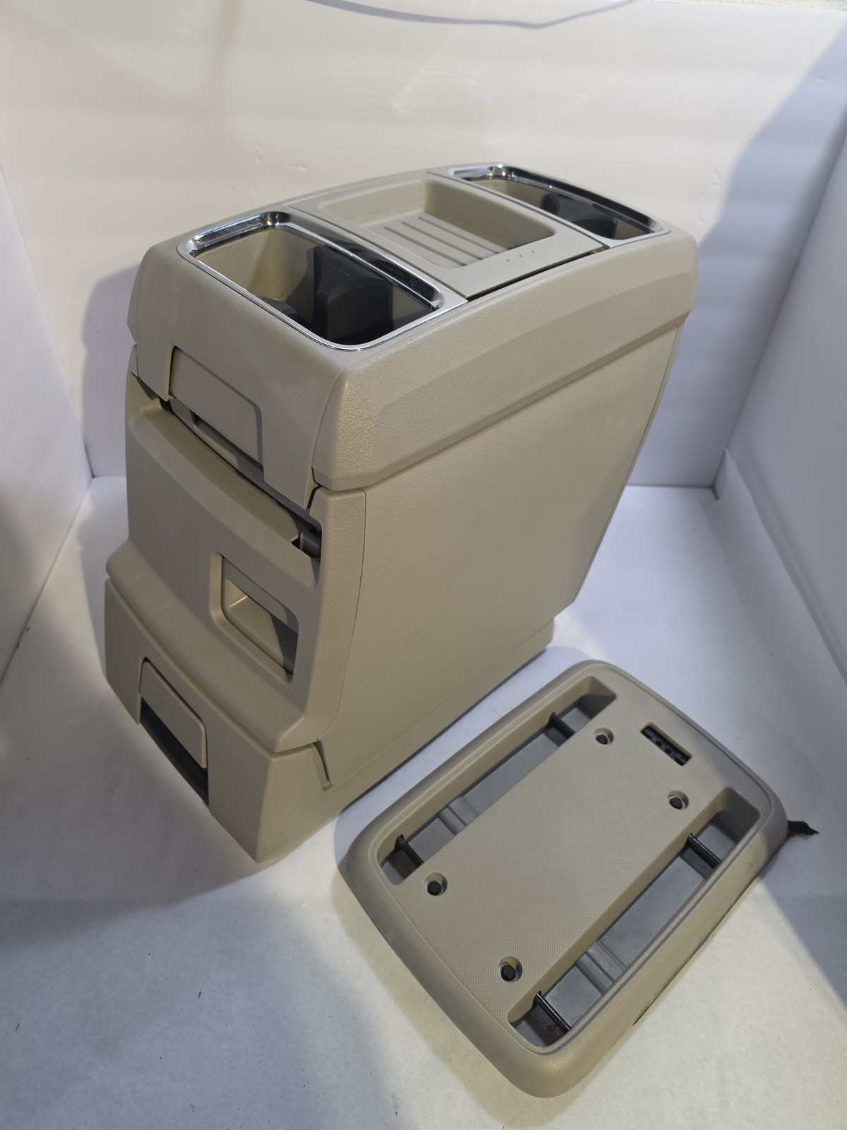2011-2016 Chrysler Town And Country Floor Center Console 3 Slide Drawer DK SHALE 2011-2016 Chrysler Town And Country Floor Center Console 3 Slide Drawer DK SHALE