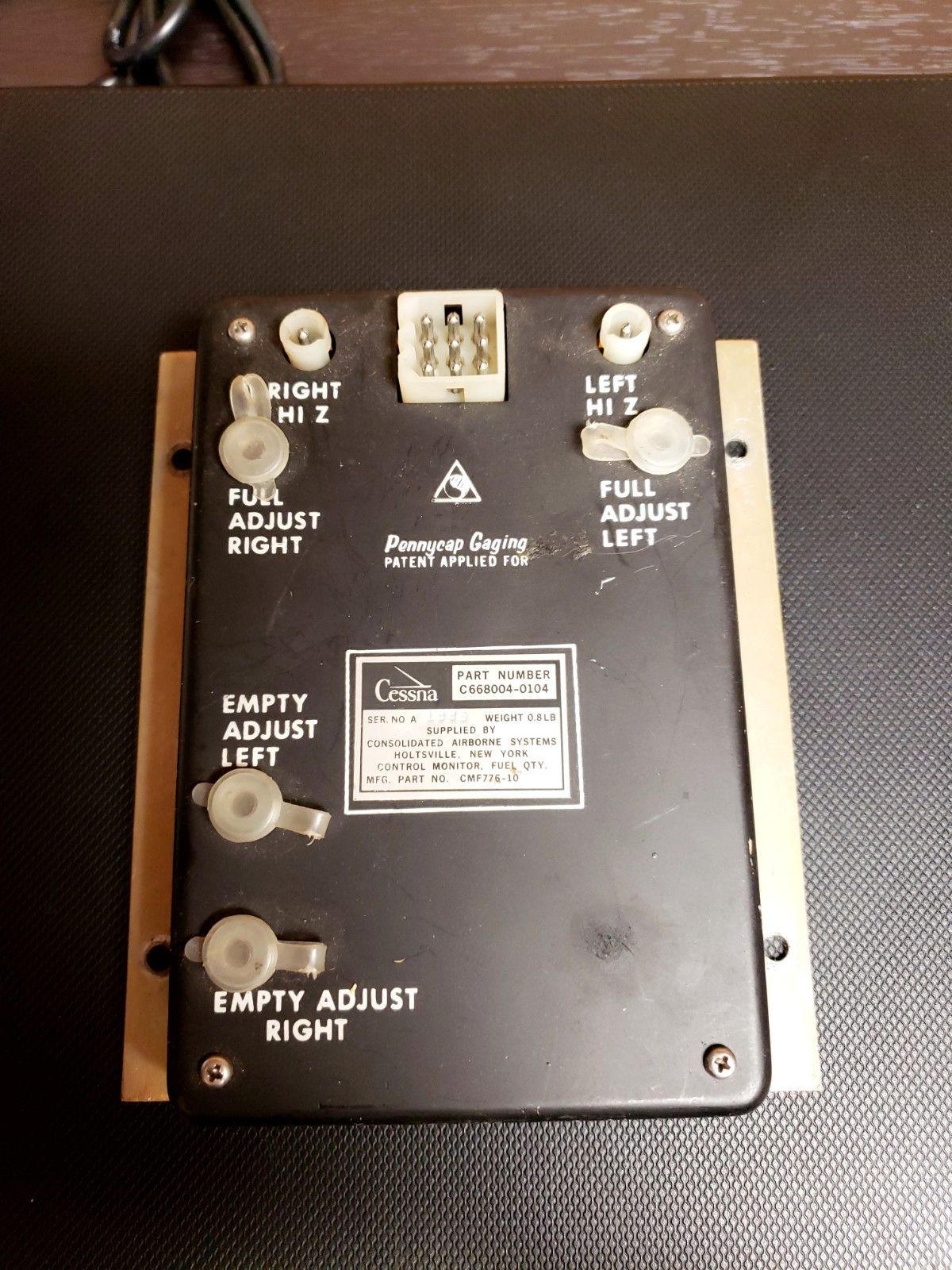 CESSNA CONSOLIDATED FUEL QUANITY CONTROL C668004-0104