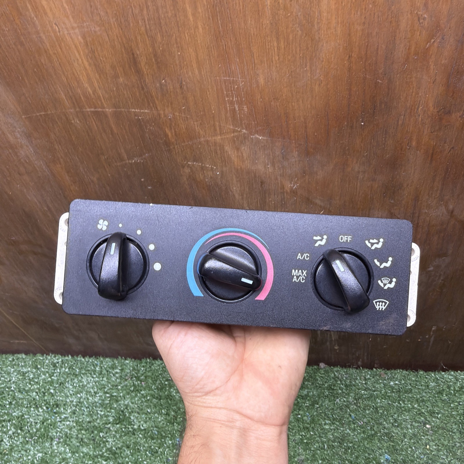 ✅ 1999 - 2004 Ford F-250 F-350 AC Climate Temperature Control F81H-19E764-A OEM