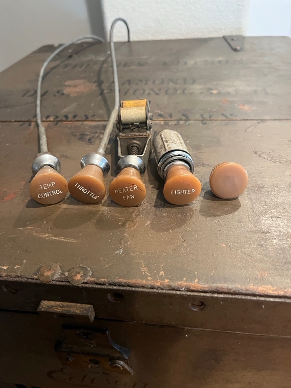 1946-1948 Dodge D-24 auto dash knobs. 