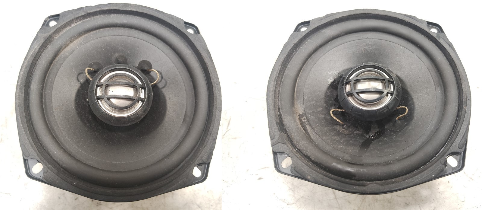 2013 Harley FLTR FLTRU Road Glide Ultra HOGTUNES Model 352F-AA Front Speaker