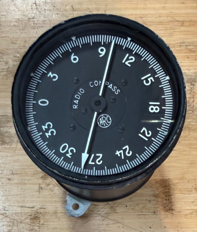 Vintage ARC Radio Compass Gauge (Untested)