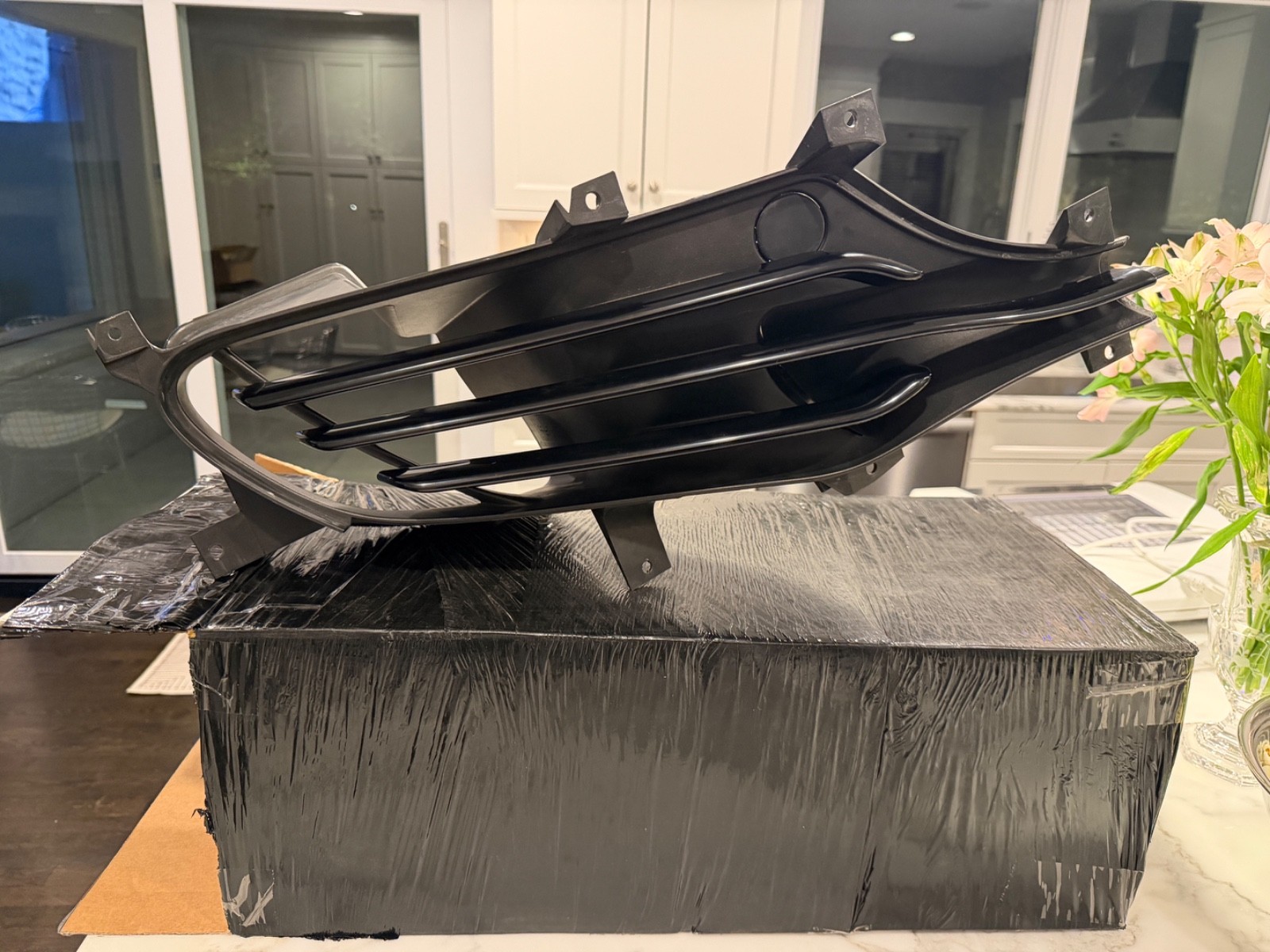 McLaren MP4-12C Front Right Bumper Vent Grill NEW Strakes OEM 11A3284CP
