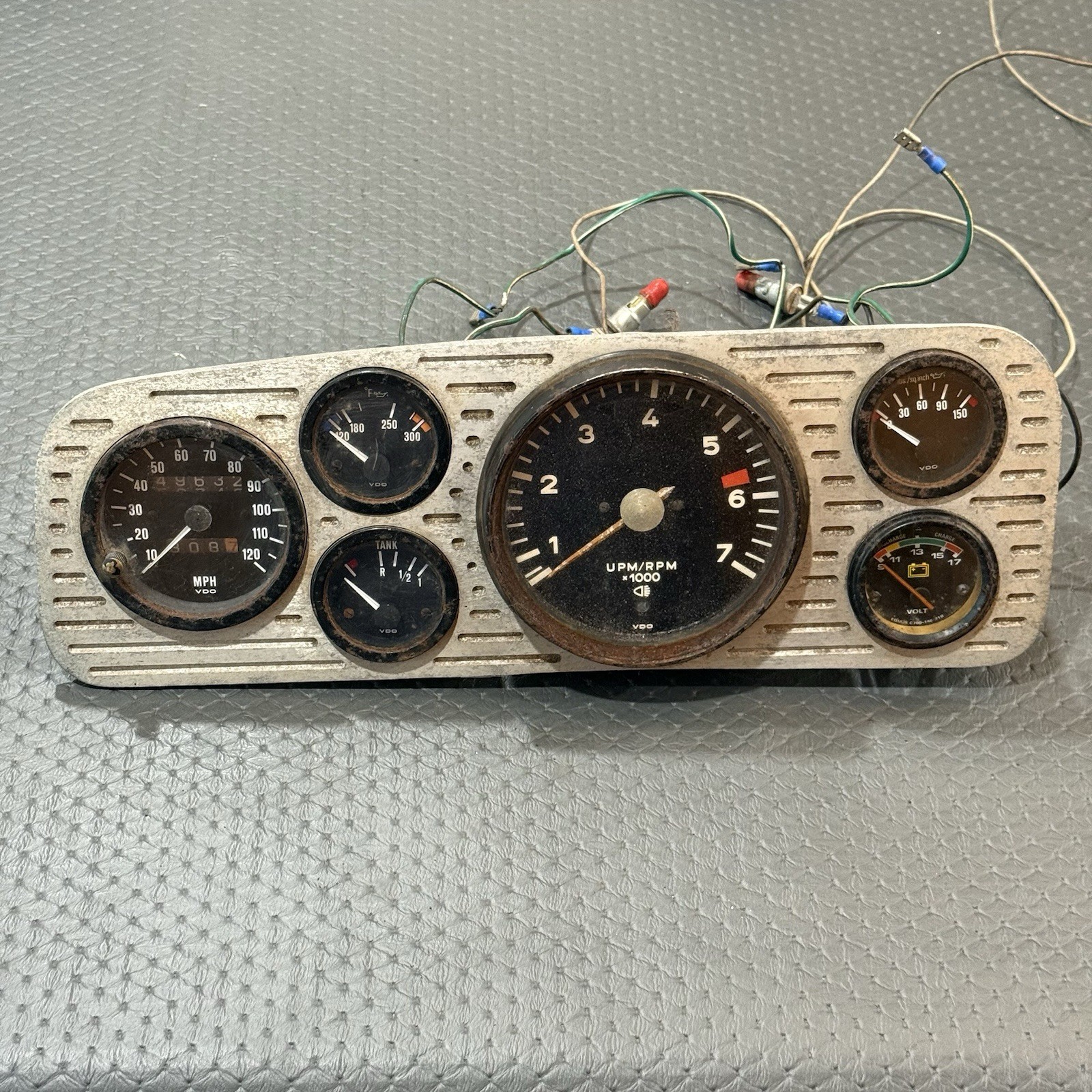 Vintage VDO 6 Gauge Dash Cluster 120 MPH 7000 RPM Volkswagen Porsche Custom Vintage VDO 6 Gauge Dash Cluster 120 MPH 7000 RPM Volkswagen Porsche Custom