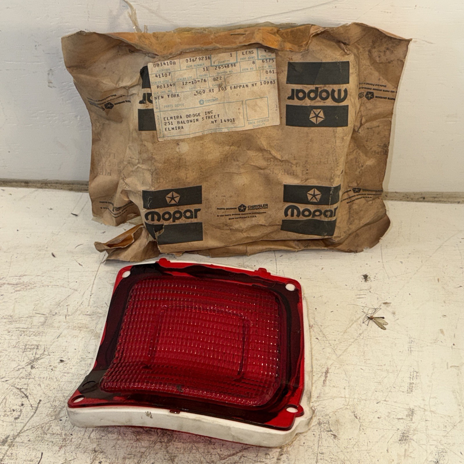 NOS OEM Mopar 3679236 right tail light lens 1974 1975 Dodge Dart Sport fastback 