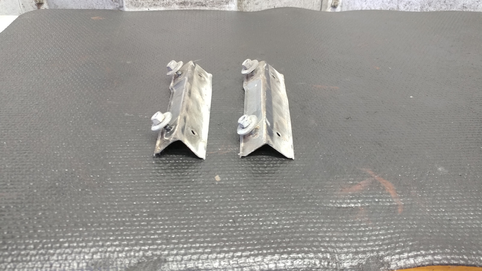 94-98 OEM Ford Mustang COBRA SALEEN GT Front Bumper Mounting Brackets 94-98 OEM Ford Mustang COBRA SALEEN GT Front Bumper Mounting Brackets