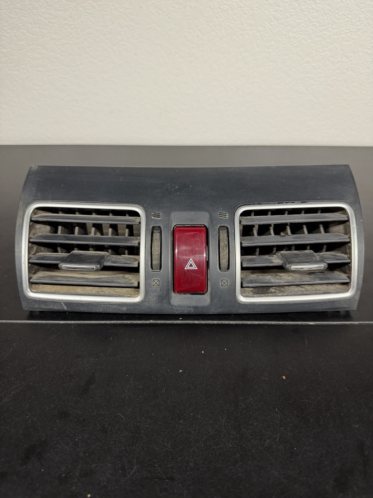 2016-2021 Subaru Impreza Forester Center Dash Vent Vents Insert Hazard Switch 2016-2021 Subaru Impreza Forester Center Dash Vent Vents Insert Hazard Switch