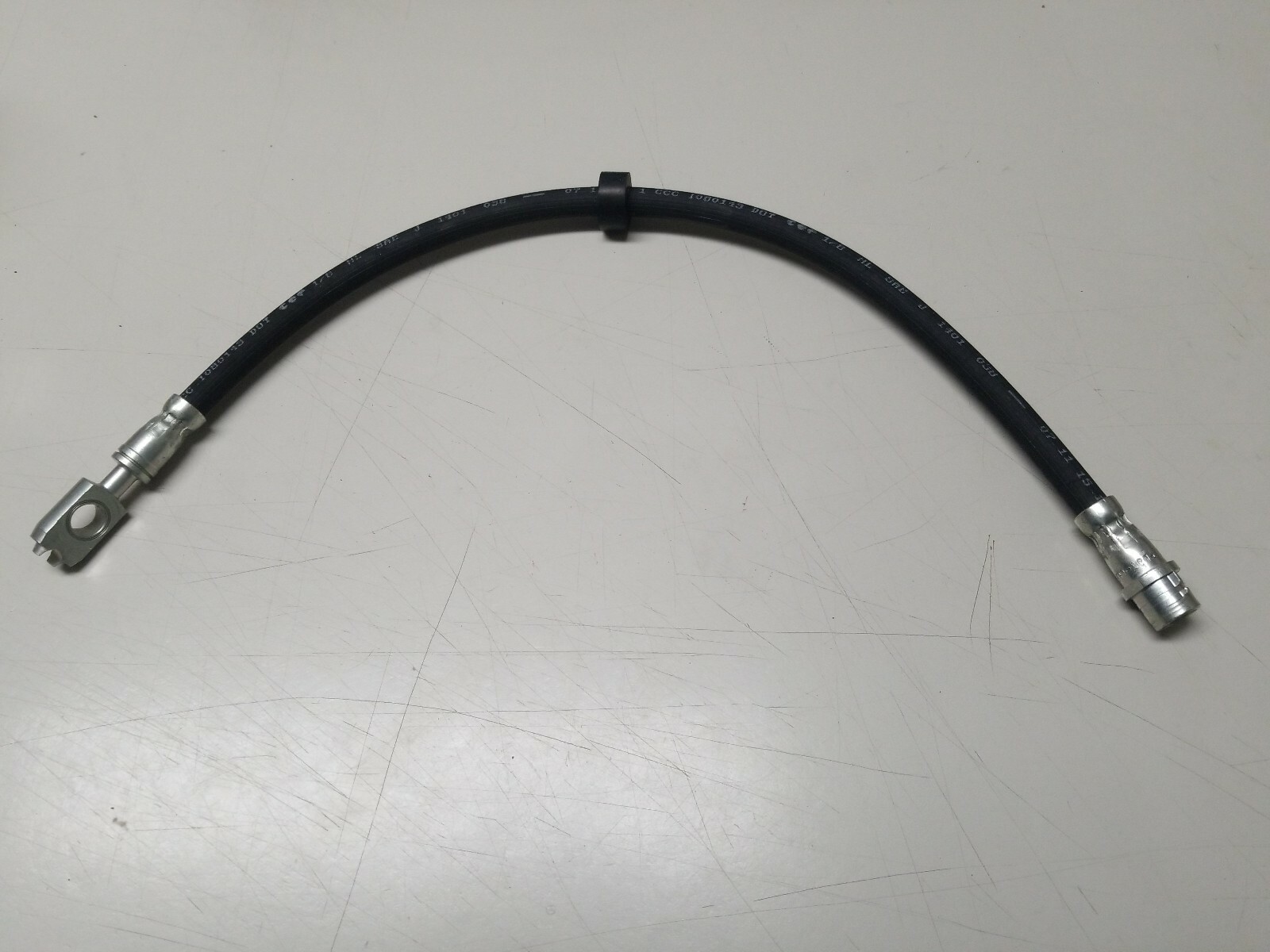 Brake Hydraulic Hose-First Stop Front-Left/Right Dorman H620001 Box Worn. Brake Hydraulic Hose-First Stop Front-Left/Right Dorman H620001 Box Worn.