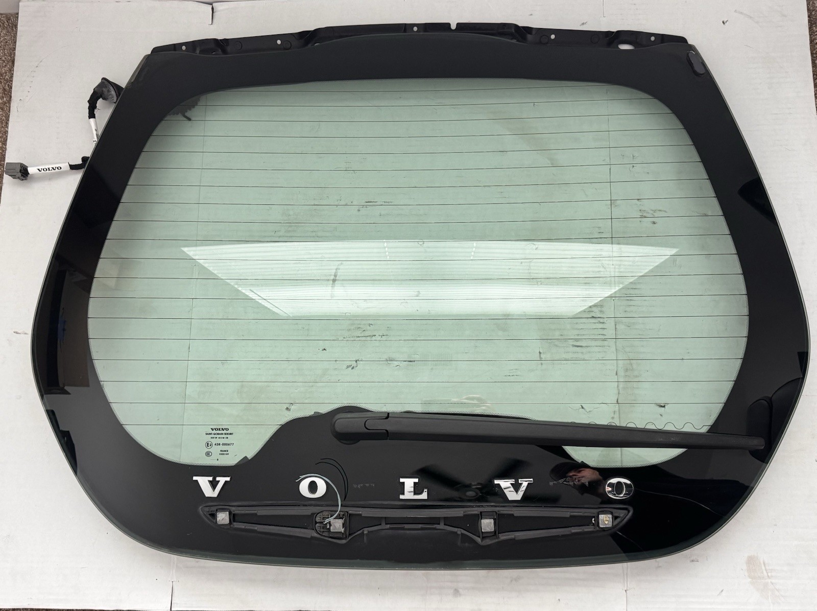 2005-2013 Volvo C30 Trunk Lid Hatch Liftgate Back Glass Window OEM GENUINE 2005-2013 Volvo C30 Trunk Lid Hatch Liftgate Back Glass Window OEM GENUINE