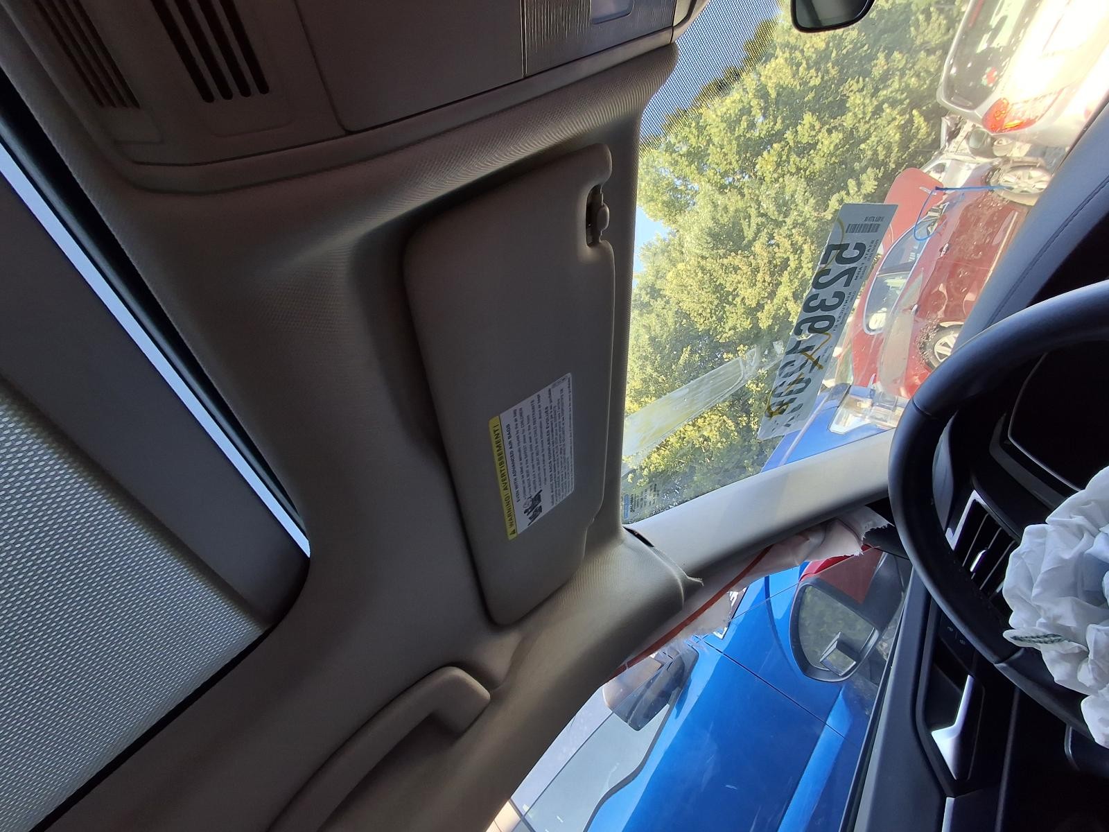 Used Left Sun Visor fits: 2024 Volkswagen Jetta illumination Left Grade A