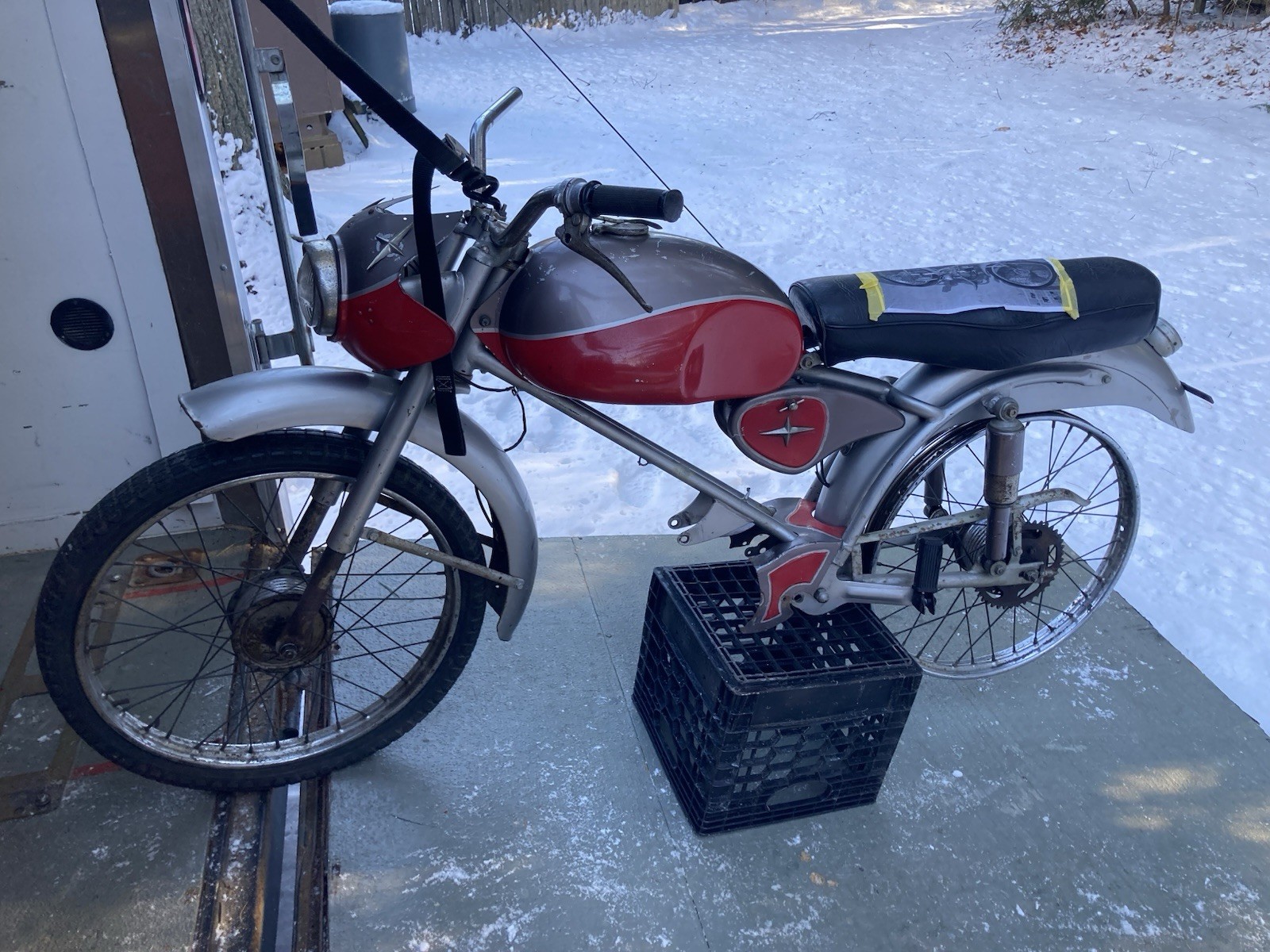 VINTAGE 1956 Vittoria Moped  W/Out Motor