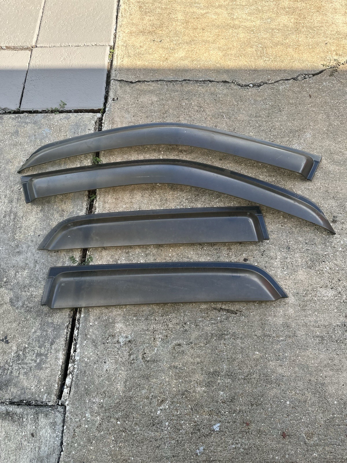 RARE 2002-2006 JDM Honda CRV OEM WINDOW VISORS. RARE 2002-2006 JDM Honda CRV OEM WINDOW VISORS.