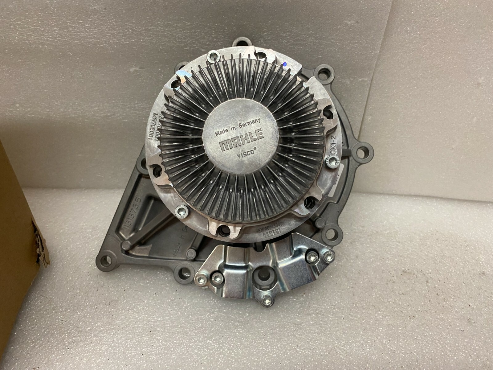 OEM Water Pump for Freightliner Cascadia 2014-2021