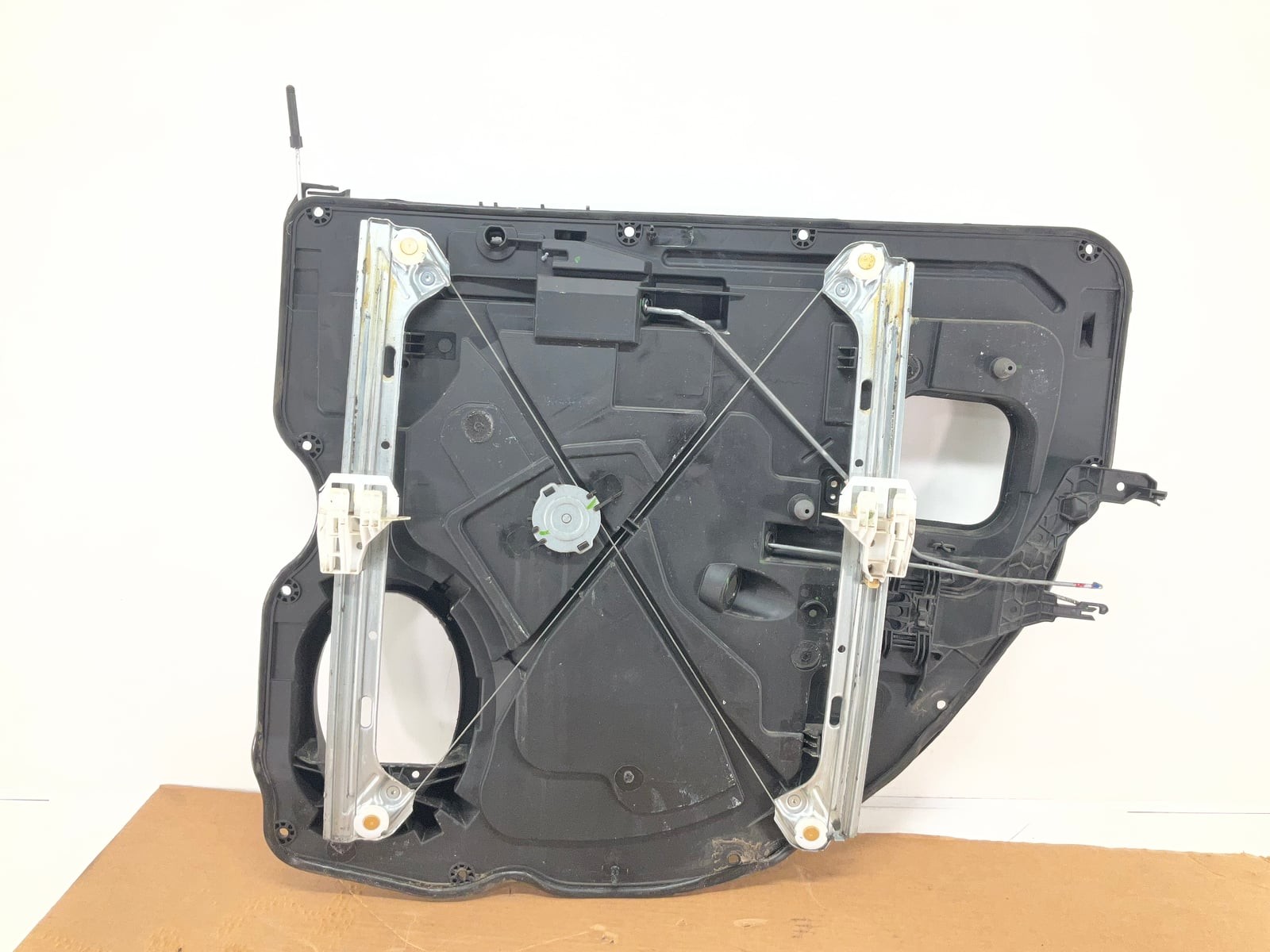 10-18 Dodge Ram 1500 Rear Left Door Window Regulator & Motor W/ Carrier OEM