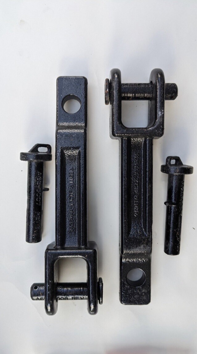 Paccar Tow Hooks NEW OEM Complete Set A20-6014 FAST  SHIPPING