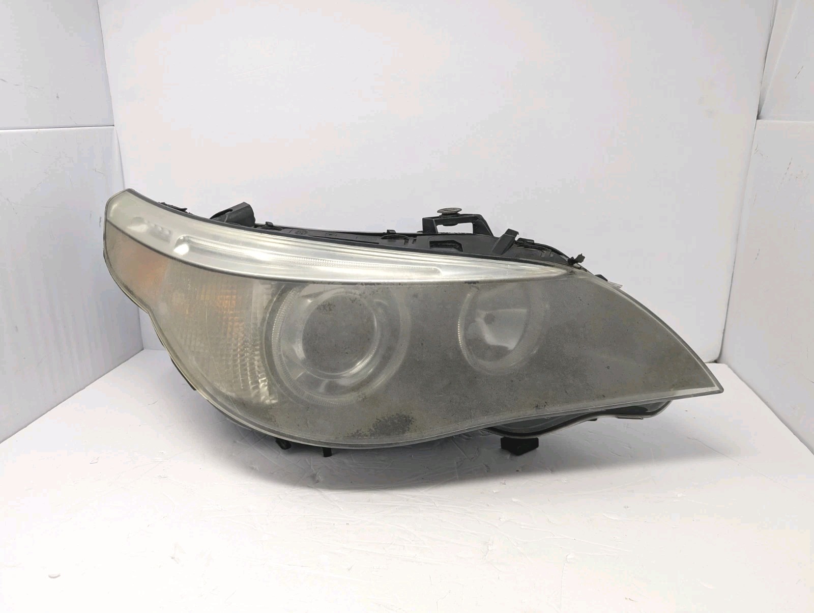 04-07 BMW E60 5-Series Factory Right Xenon Adaptive Headlight Lamp Passenger OEM