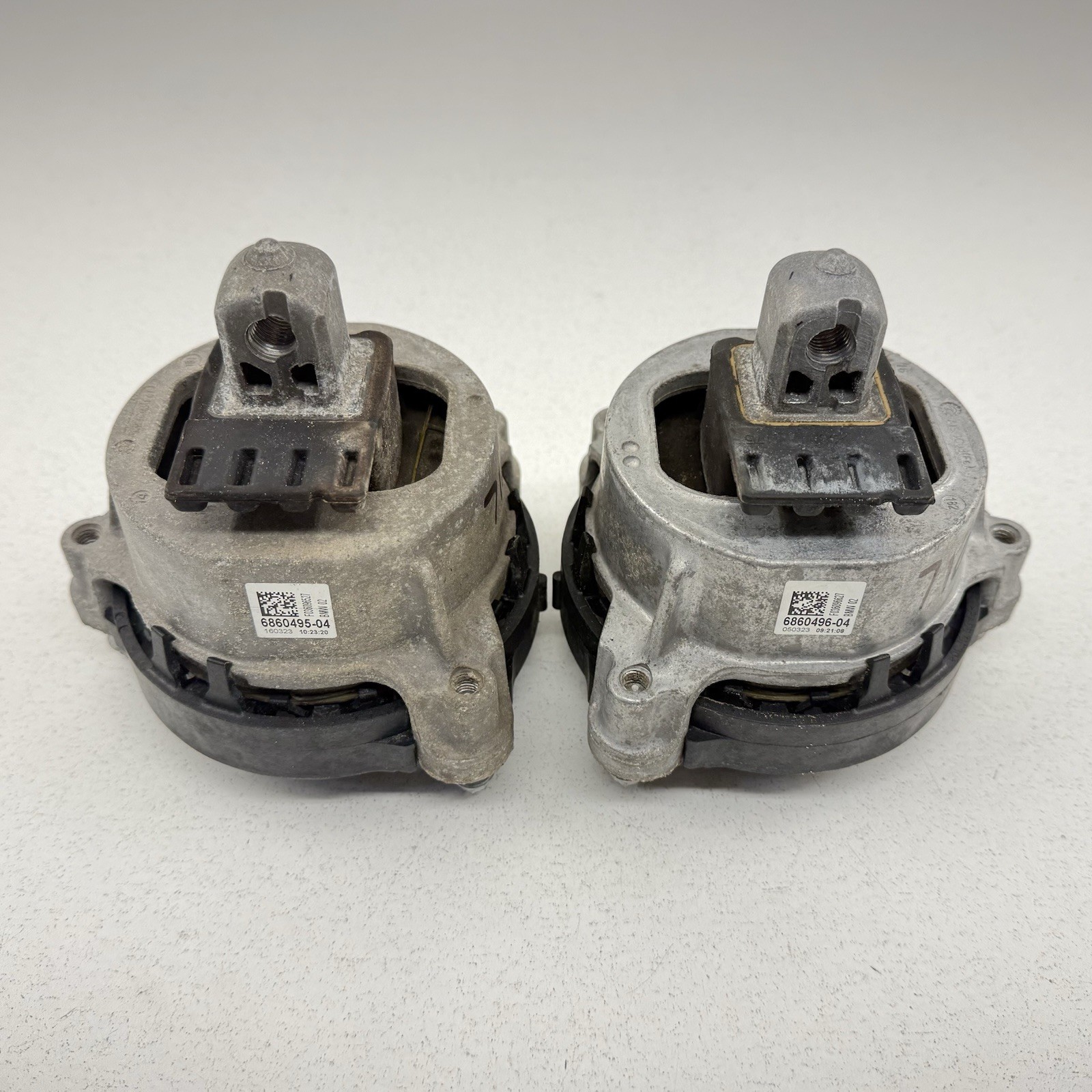 18-24 BMW G01 G02 X3 X4 XDrive 2.0L Engine Motor Mount Insulator Pair OEM