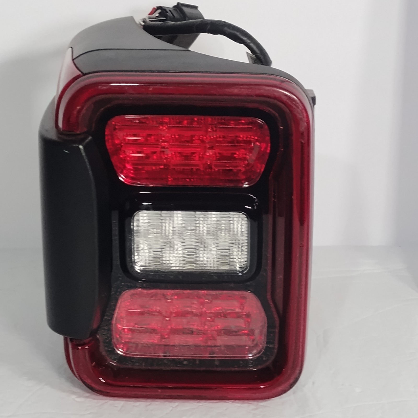 2020-2026 JEEP GLADIATOR  Left Driver LED Tail Light w/Blind Spot Module OEM