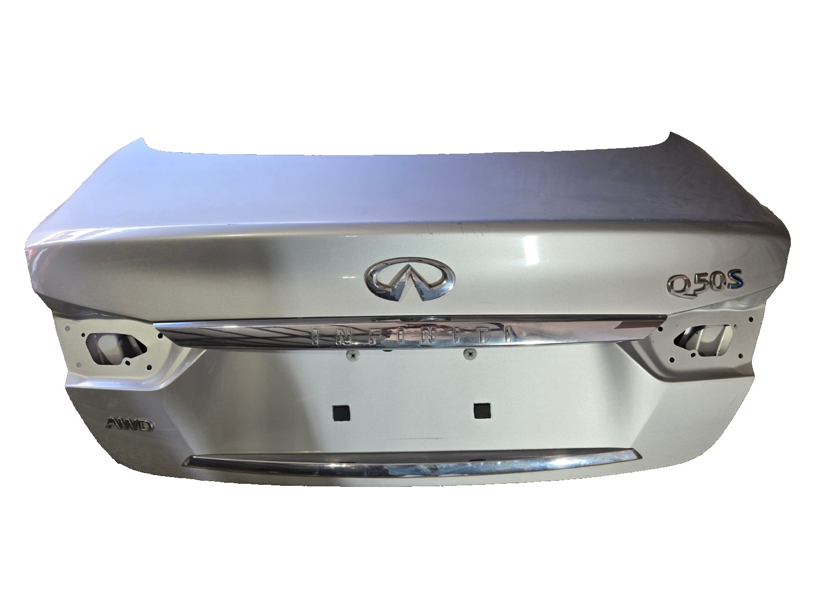 2014 2017 Infiniti Q50 sedan rear back trunk deck lid boot silver shell OEM 2014 2017 Infiniti Q50 sedan rear back trunk deck lid boot silver shell OEM
