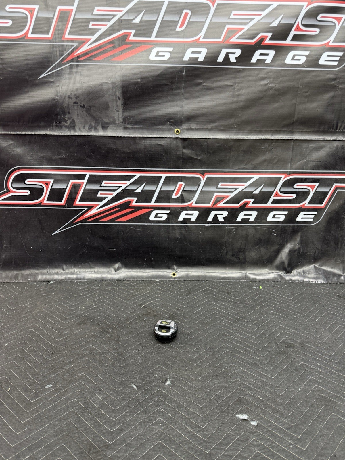 Used,For 16-23 Audi R8 Oil Tank Locking Cap 4S0103485A