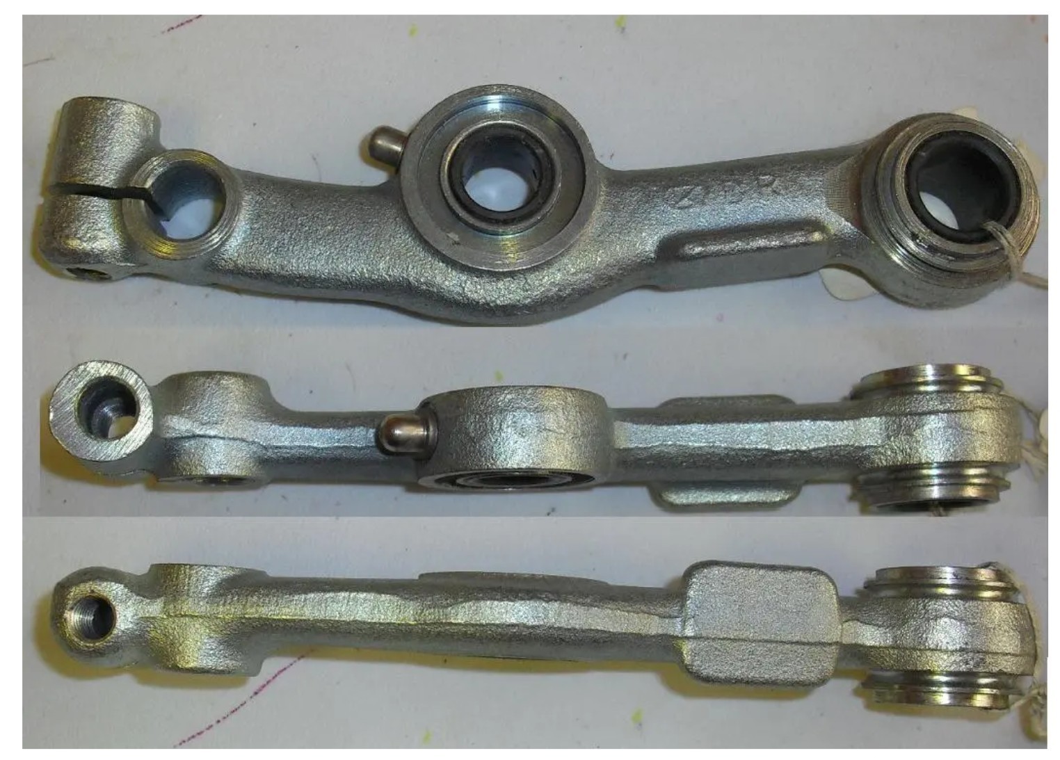*1EA OEM HONDA ARM, R. FR. FORK CT90K0 CT200 CA200 CM91 51210-030-000 (297R) *1EA OEM HONDA ARM, R. FR. FORK CT90K0 CT200 CA200 CM91 51210-030-000 (297R)