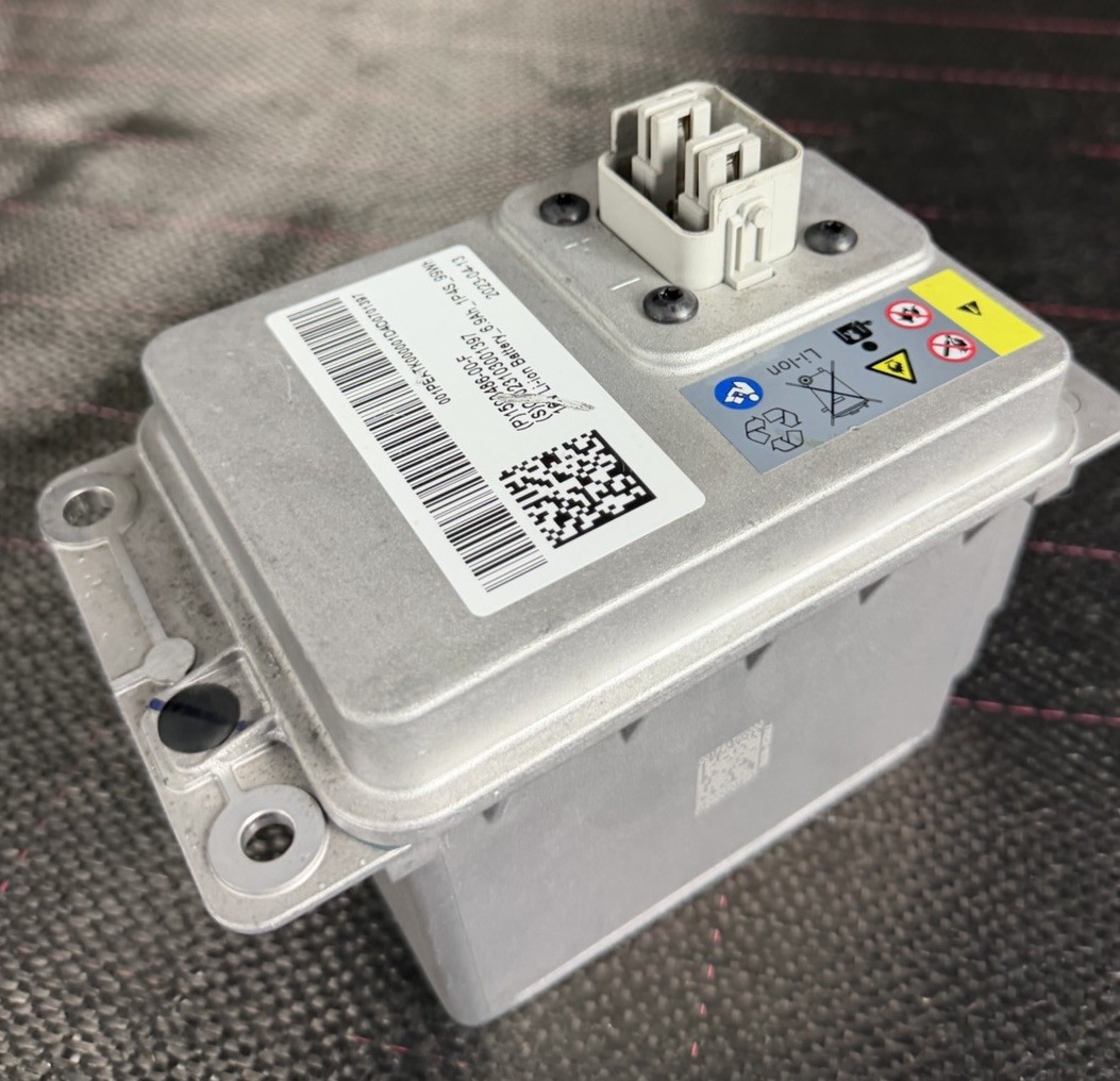 TESLA 16V Lithium Battery 1598486-00 Model 3 Y S X *Needs Repair* Testing 0.1V