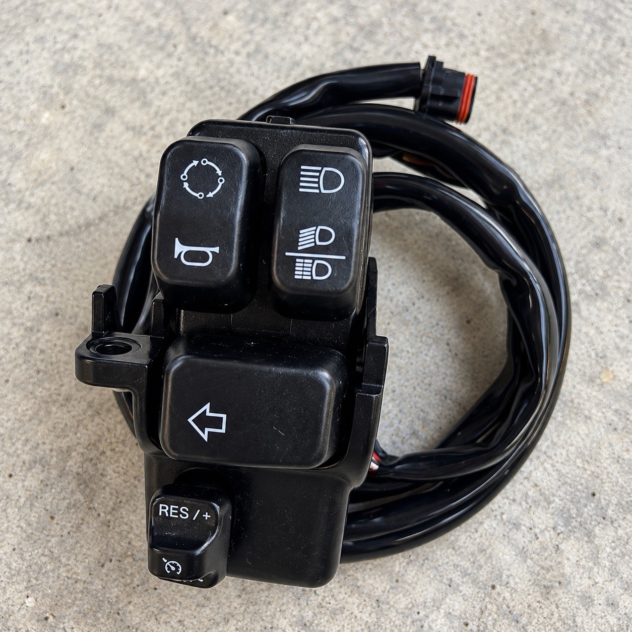 🇺🇸Harley Softail Cruise Control Kit 41000369 2016-2024 Fat Boy Low Rider S ST