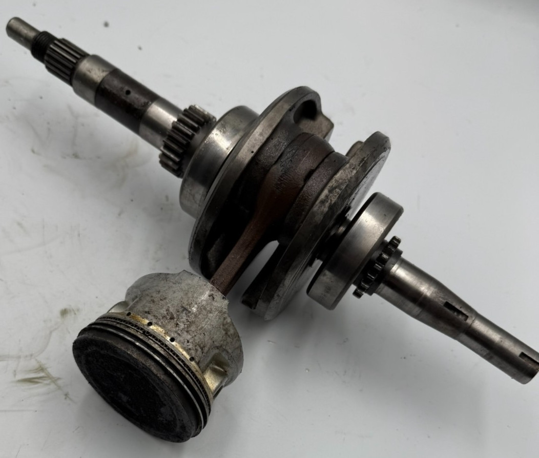 1985 KLF 185 A KLF185 ATV Bayou Engine Crankshaft Connecting Rod Piston Crank H6
