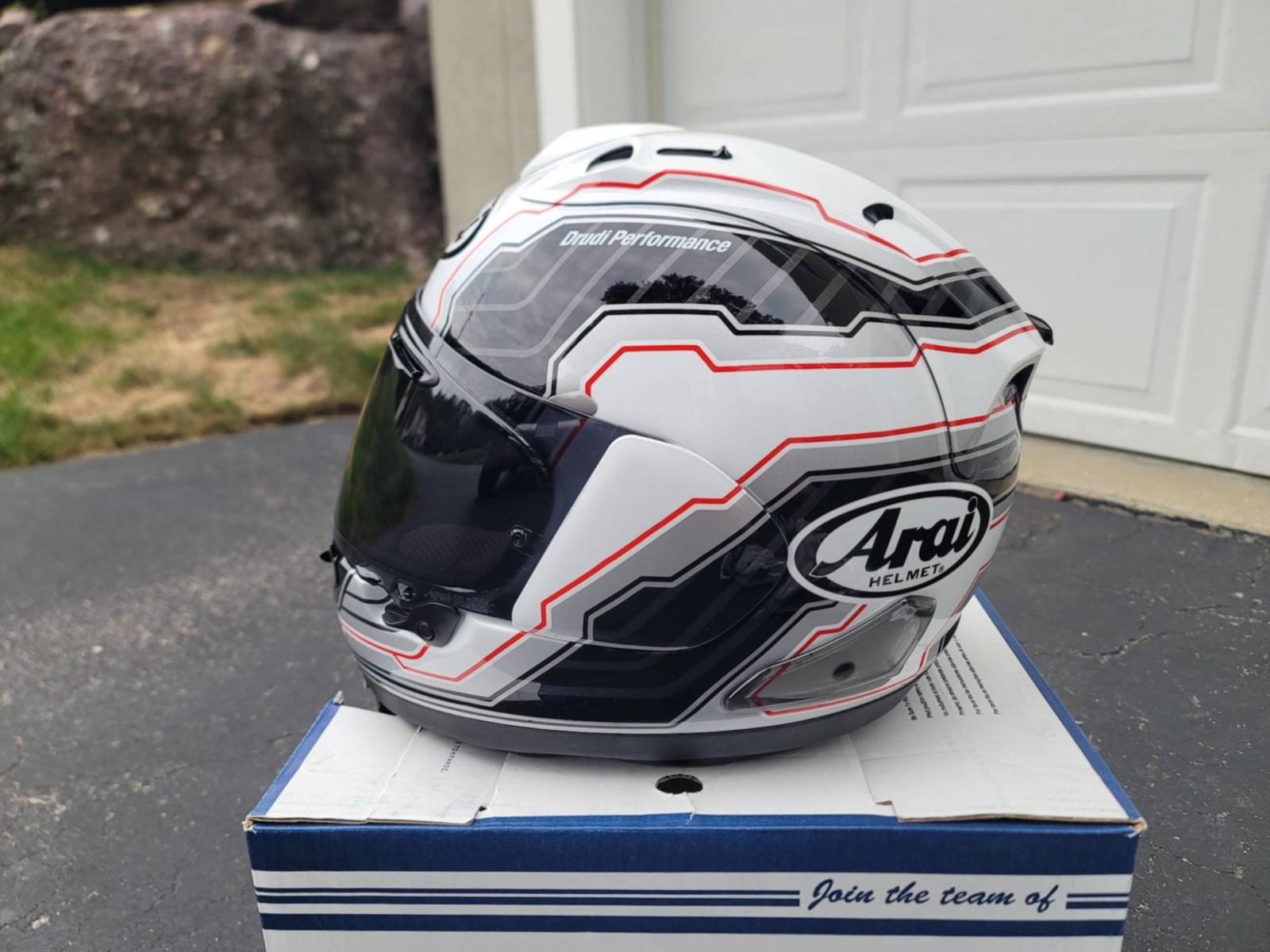 Arai Corsair-X - Mamola Edge White (White, Black, Gray & Red) - X-Small Helmet