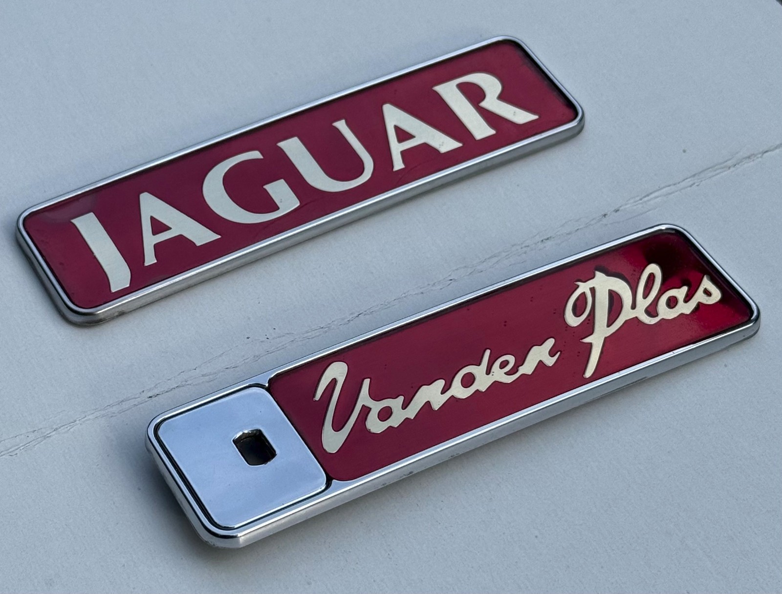 1998-2003 Jaguar Vanden Plas XJ8 Trunk Emblem Set Red OEM