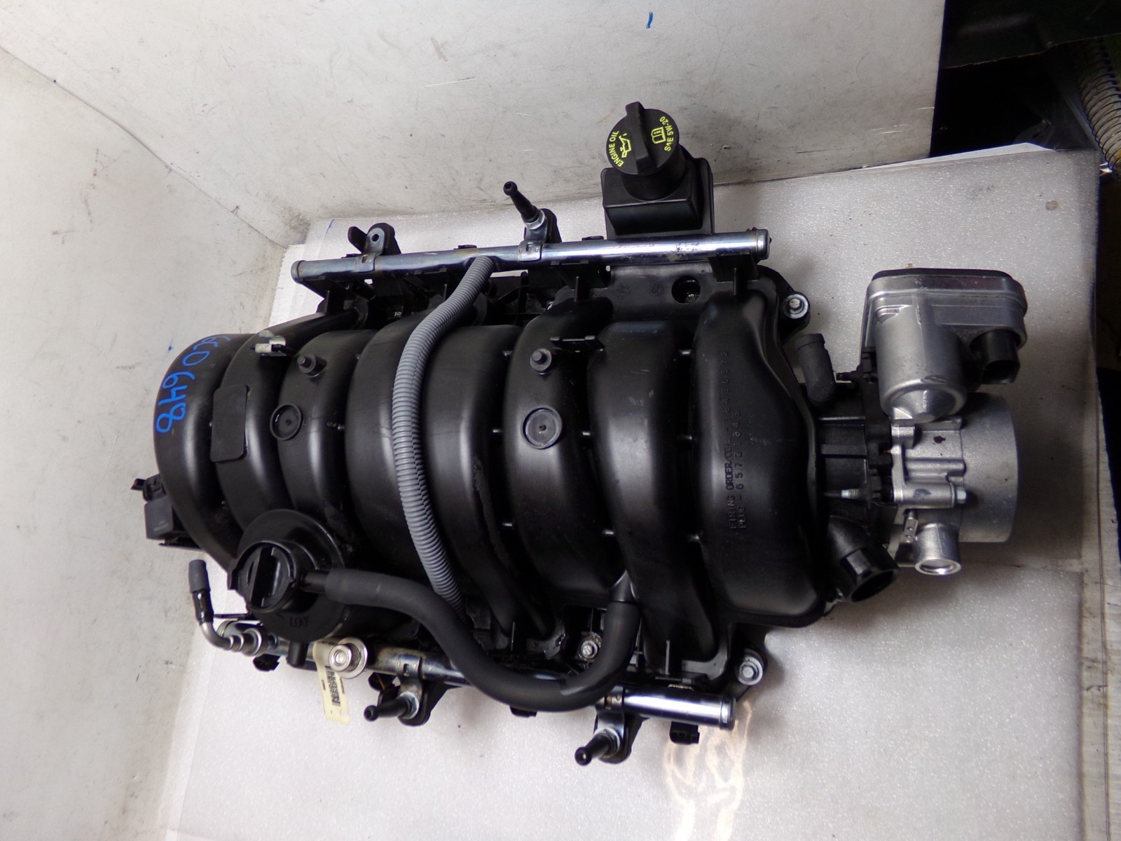 2006-2008 Dodge Charger 300 Magnum 5.7L Intake Manifold OEM Tested