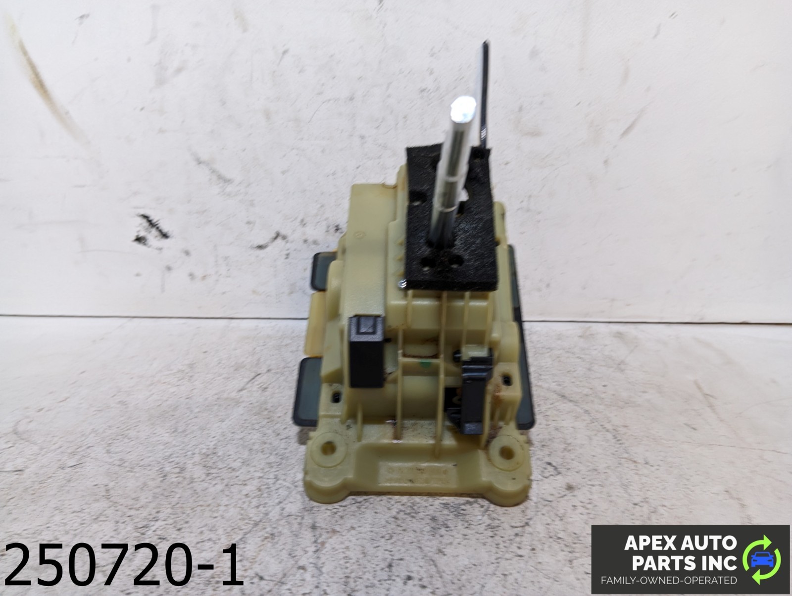 2003-2011 MERCEDES W211 E320 E350 E500 CLS500 FLOOR GEAR SHIFT SHIFTER SELECTOR 2003-2011 MERCEDES W211 E320 E350 E500 CLS500 FLOOR GEAR SHIFT SHIFTER SELECTOR