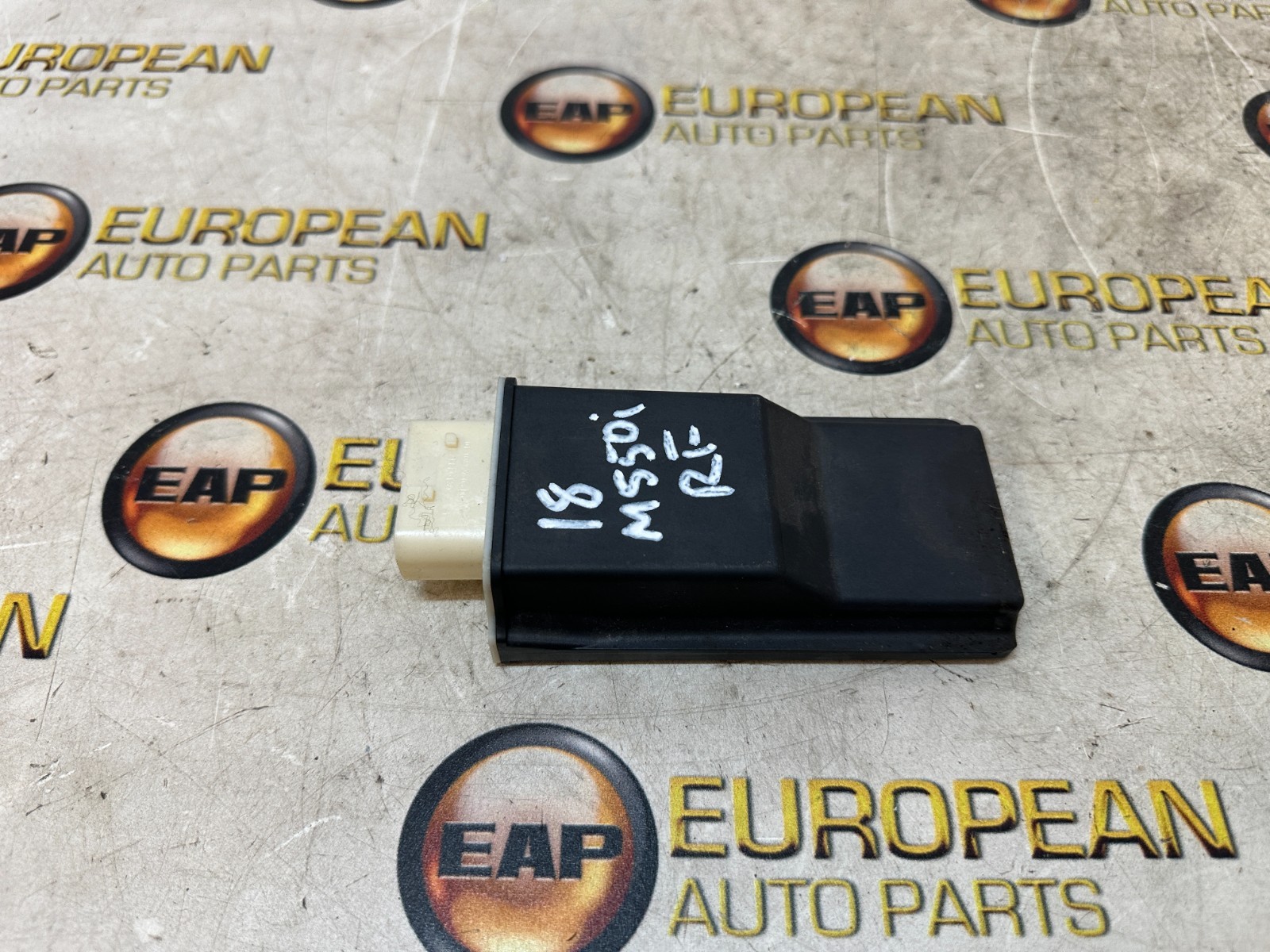 2018-2023 BMW G30 M550I 540I - Front Right SEAT Occupant Sensor / Module 6991455