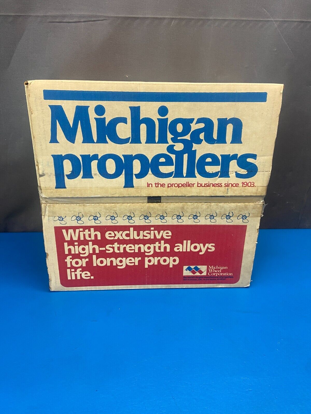 Michigan Wheel Propeller 142012 (12.90x17.60) Right Hand Aluminum Propeller